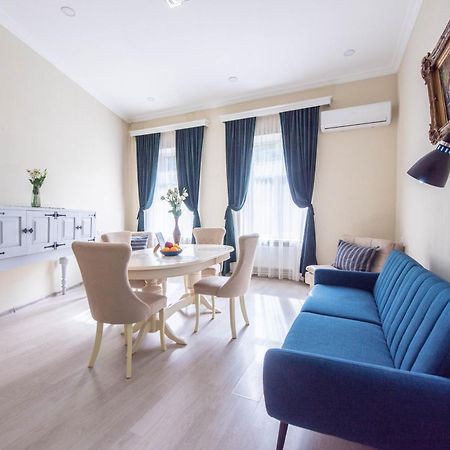 Old Town-Booking Apartment Τυφλίδα Εξωτερικό φωτογραφία