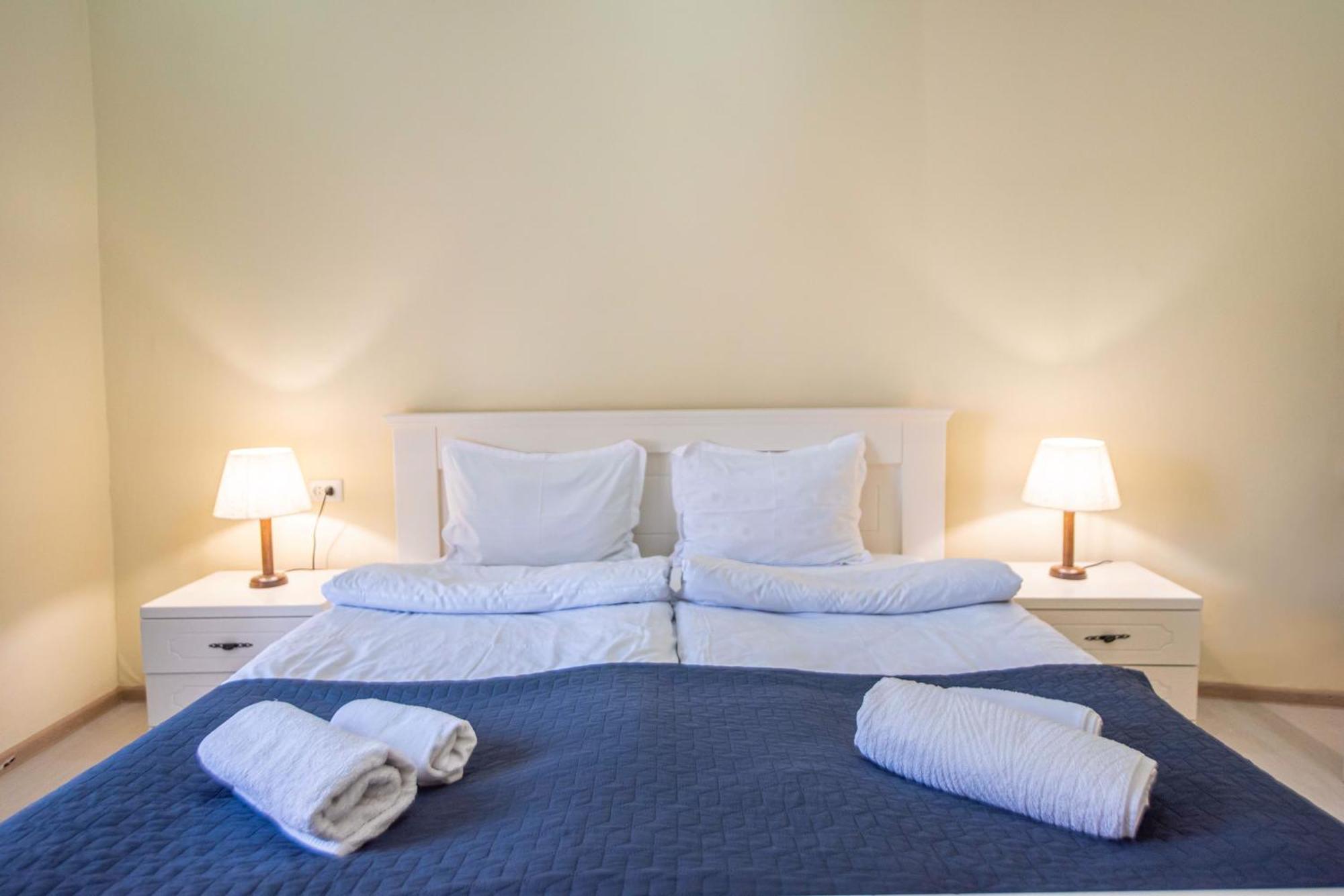 Old Town-Booking Apartment Τυφλίδα Εξωτερικό φωτογραφία