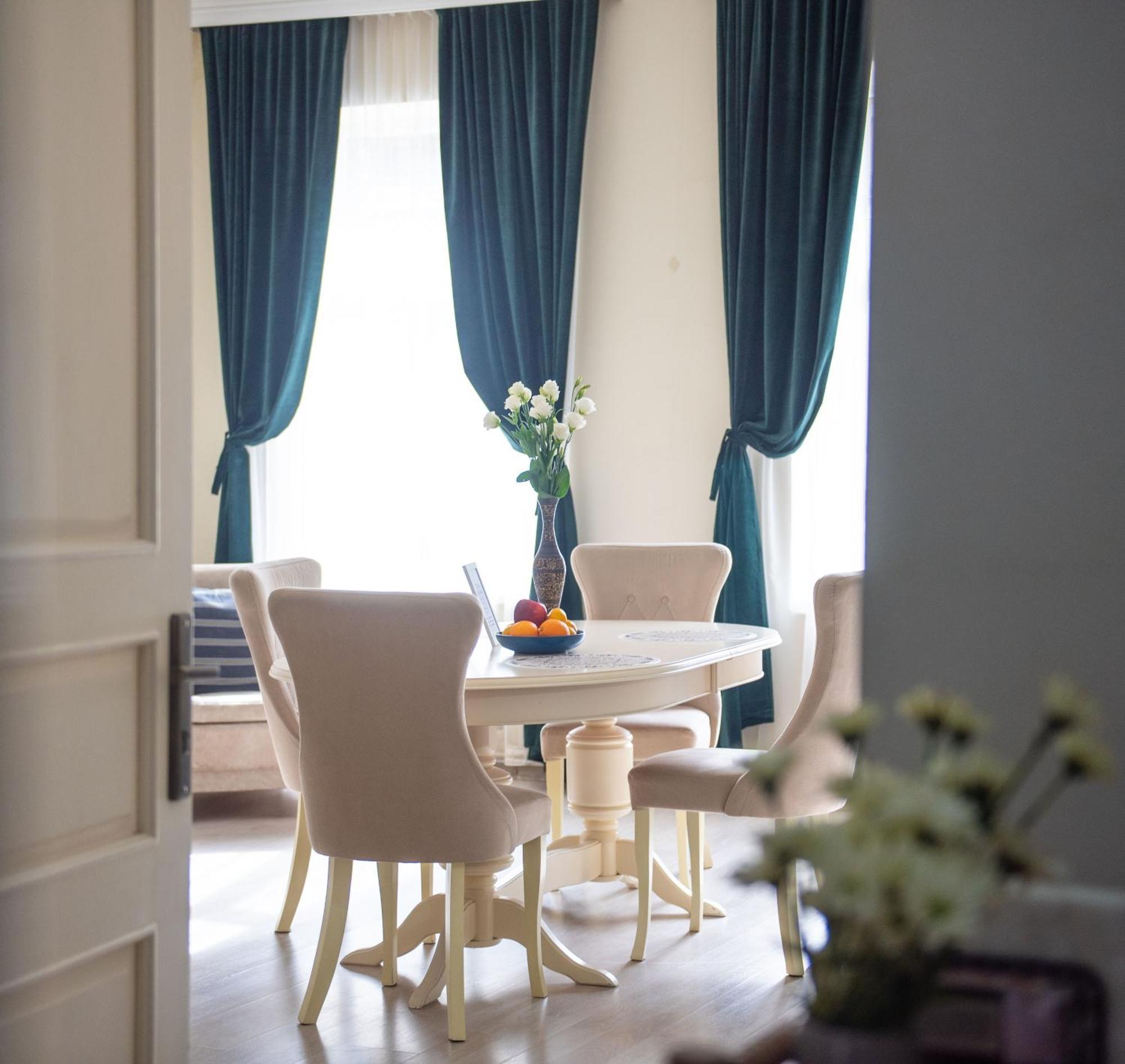 Old Town-Booking Apartment Τυφλίδα Εξωτερικό φωτογραφία