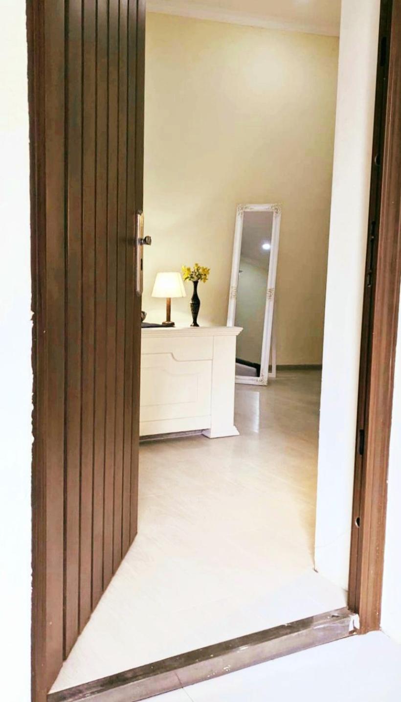 Old Town-Booking Apartment Τυφλίδα Εξωτερικό φωτογραφία